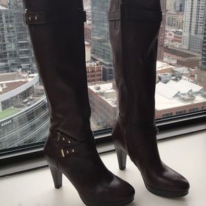 NIKE AIR + Carolina Herrera collaboration